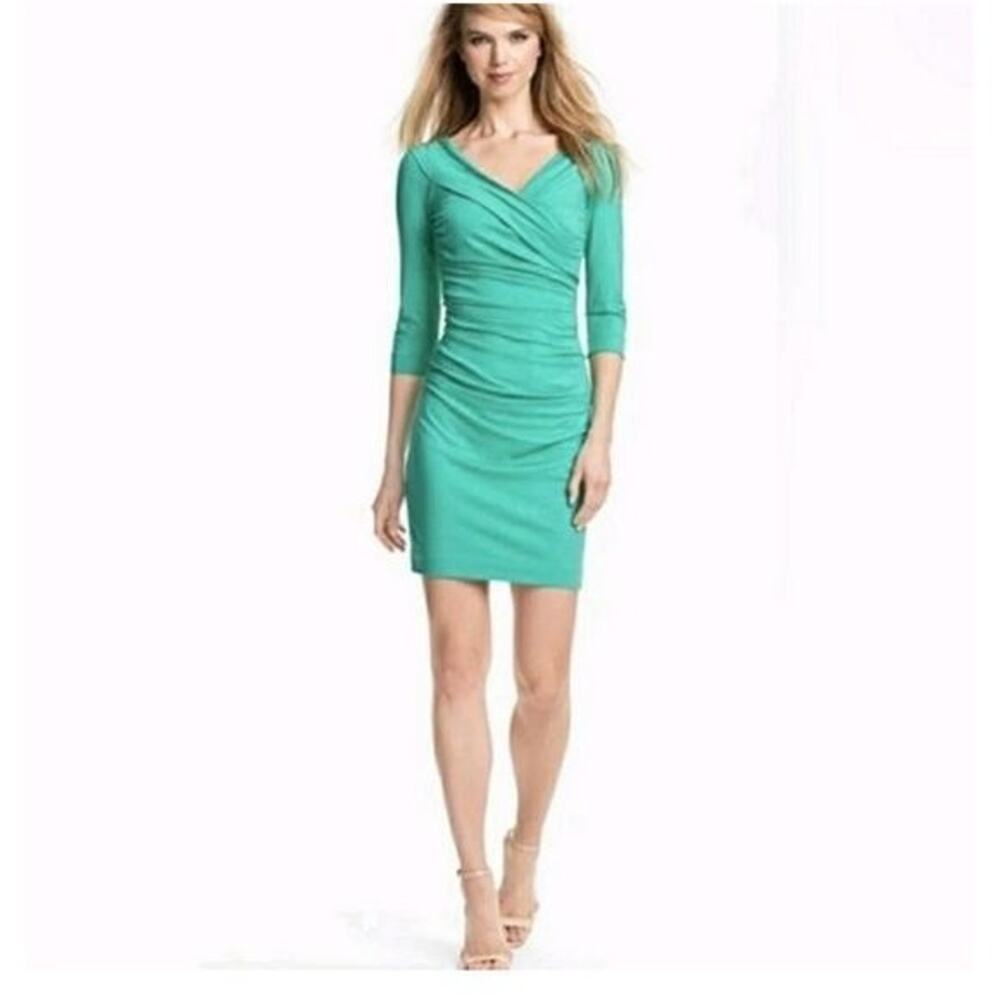 Diane Von Furstenberg Bentley Short Dress Ruched Sheath 3/4 Sleeve Green M